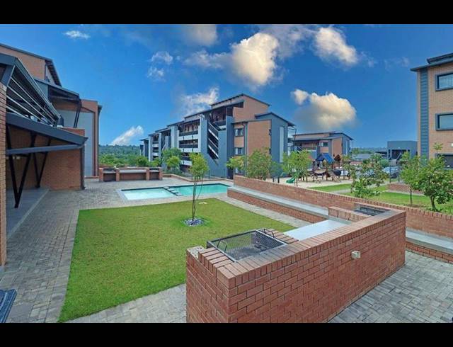 2 BEDROOM TOWNHOUSE FOR SALE IN VORNA VALLEY